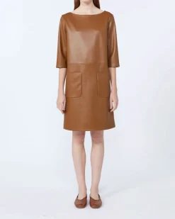 Abito corto color cuoio in jersey effetto nappa MM Max Mara con tasconi fronti e maniche tre quarti