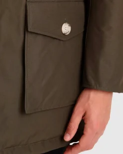 Arctic Parka Woolrich verde militare con pelliccia staccabile