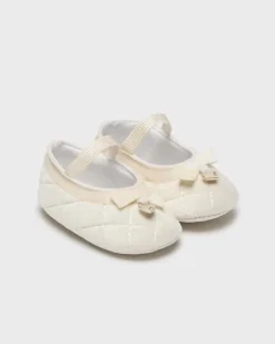 Ballerine avorio in velluto matellassé con cinturino elasticizzato