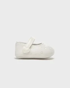 Ballerine bianche in velluto con cuori e fascetta