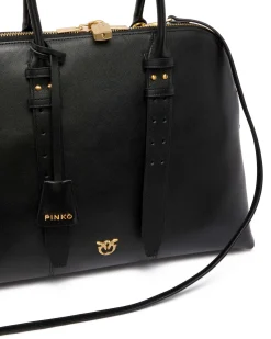 Bauletto nero Pinko in pelle liscia con manici regolabili e fibbia logo dorata sul davanti con lucchetto abbinato