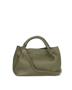 Bauletto verde muschio Visonà in pelle martellata con manico intrecciato
