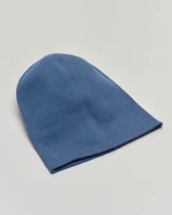 Beanie color avio in pura lana