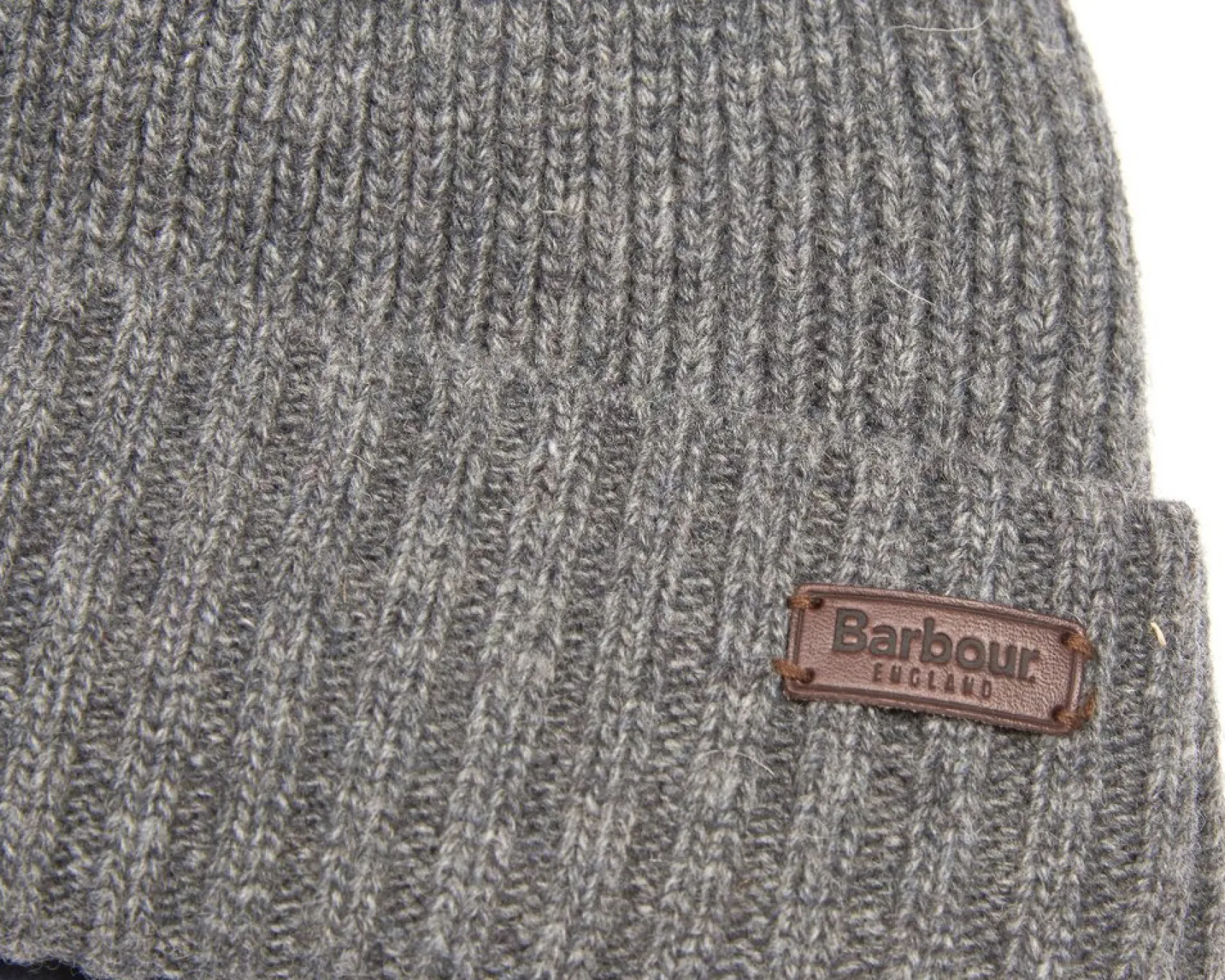 Berretto Barbour grigio in lana con risvolto e logo patch applicato