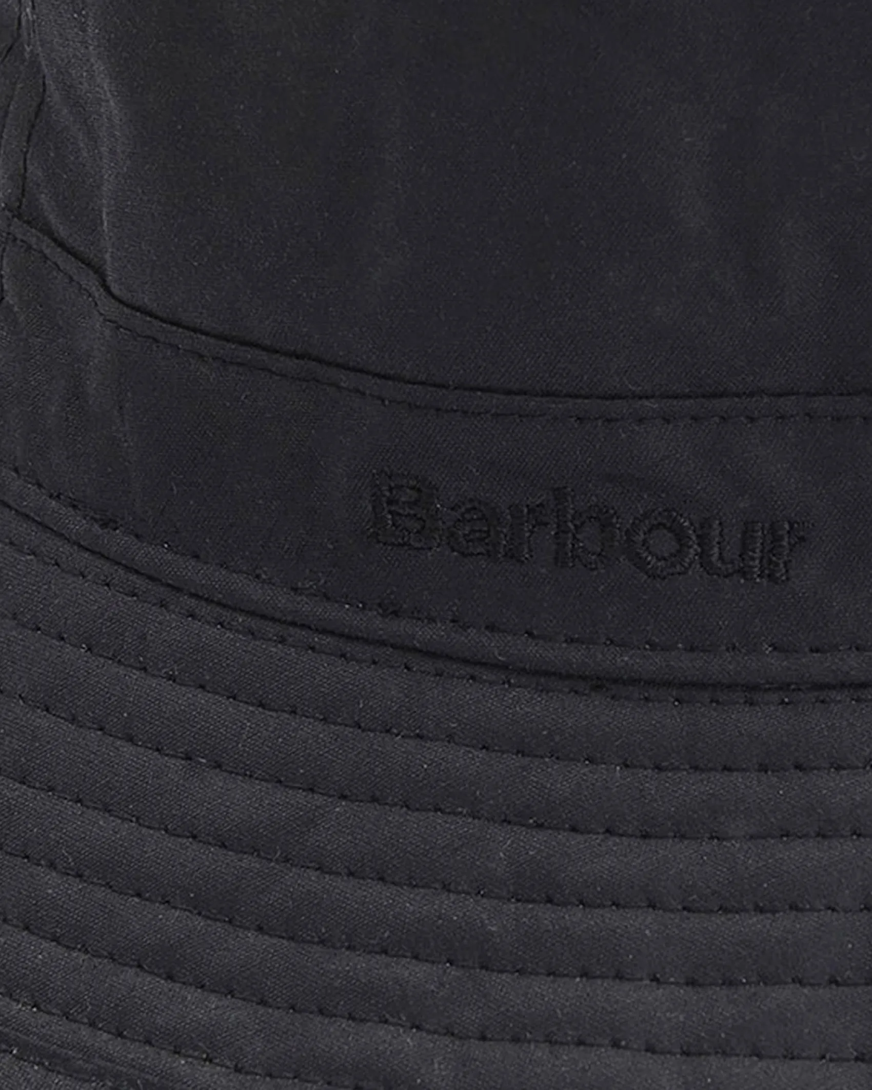 Berretto Barbour nero a pescatore in cotone cerato