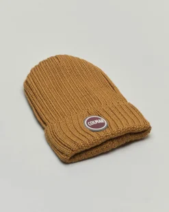 Berretto Colmar Originals cammello in lana a coste inglesi con logo bollo applicato