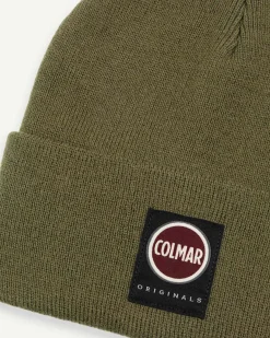 Berretto Colmar Originals verde oliva con risvolto e logo patch Colmar Originals applicato