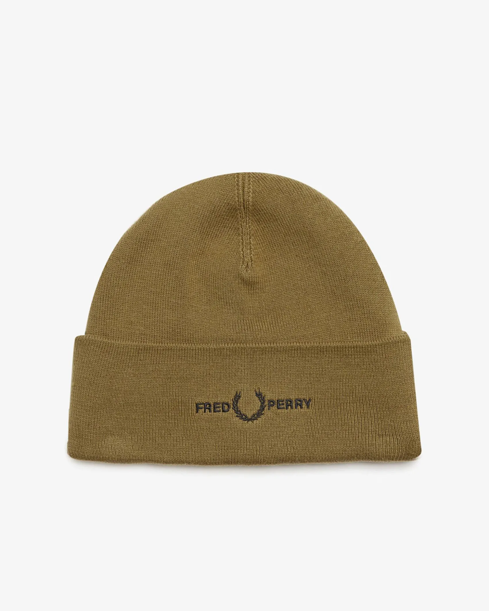 Berretto Fred Perry color caramello in misto lana e cotone con risvolto e logo ricamato