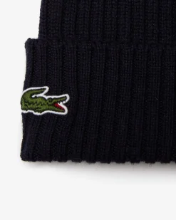 Berretto Lacoste blu in lana a coste con logo coccodrillo verde