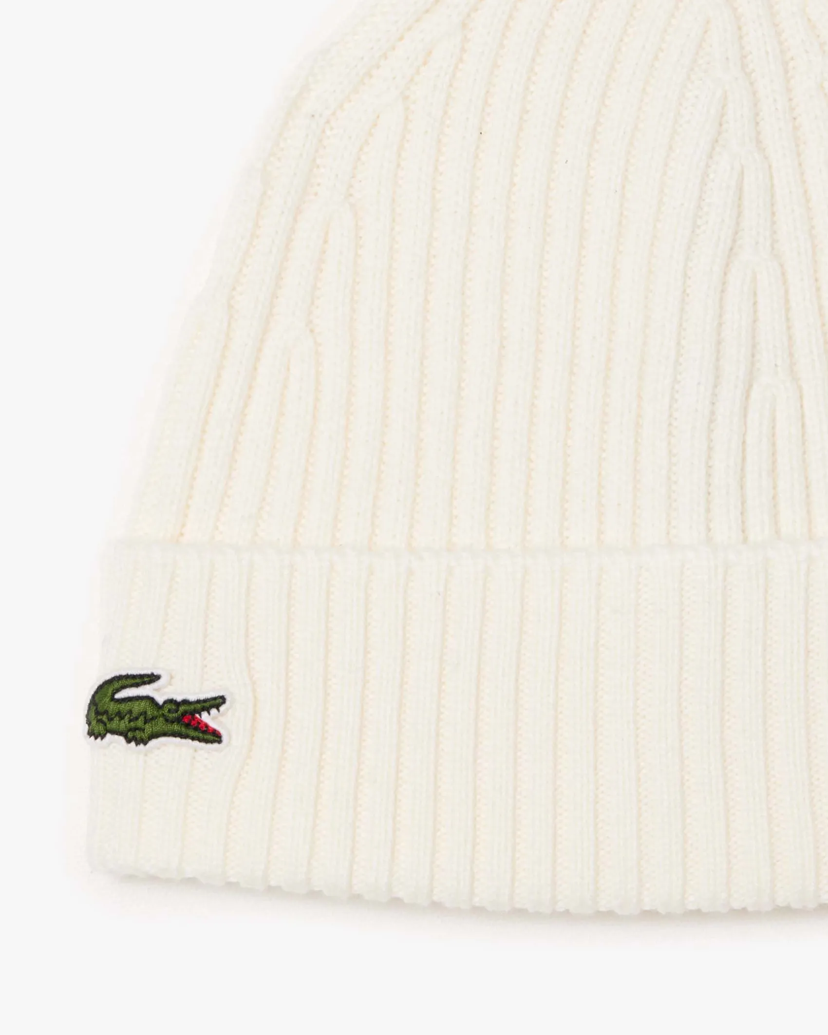 Berretto Lacoste color panna in lana a coste con logo coccodrillo verde