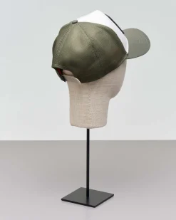 Berretto Pigeon trucker bianco e verde salvia con patch piccione
