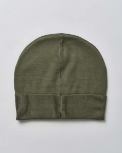 Berretto verde militare in maglia a costine con risvolto e maxi logo jacquard nero davanti
