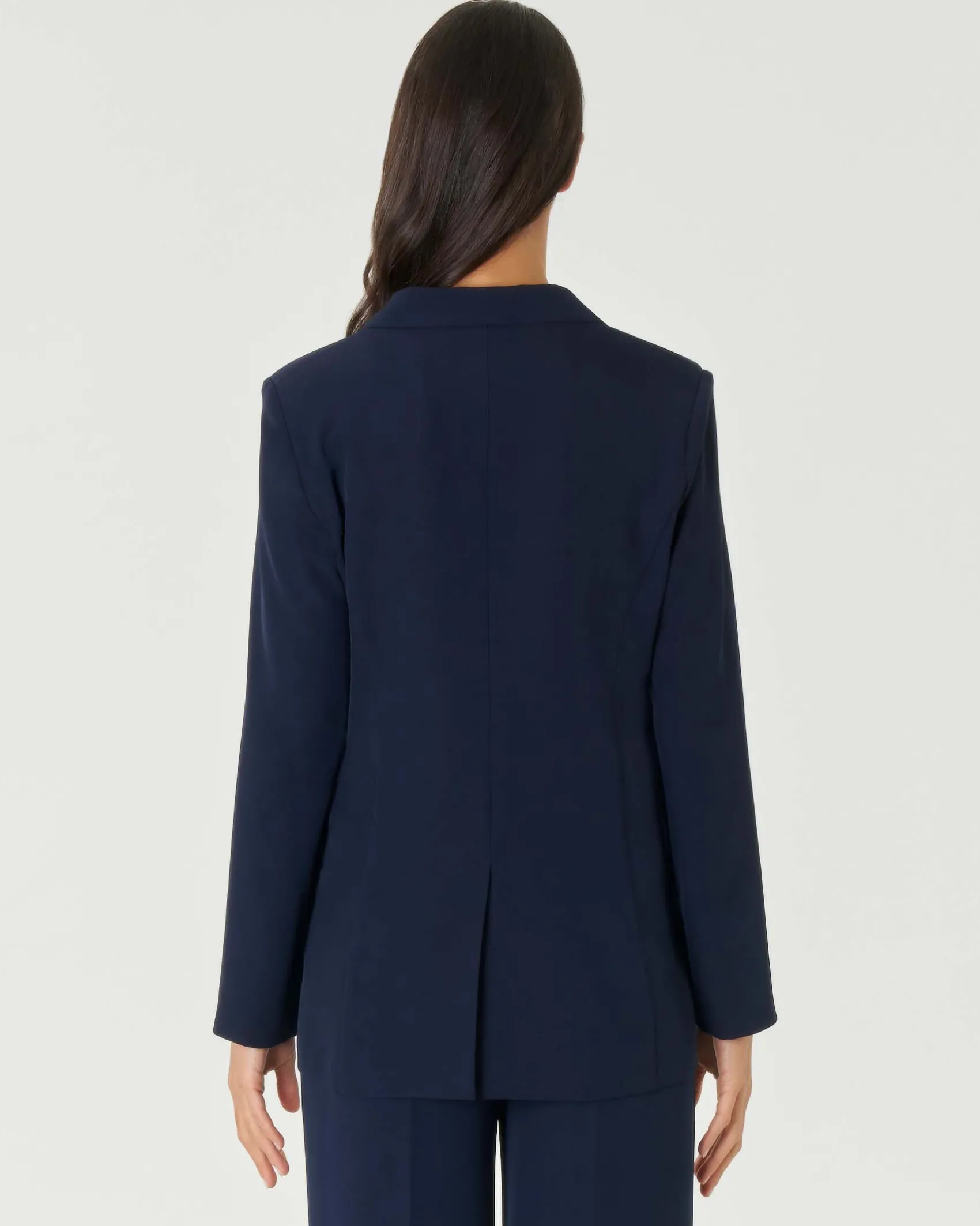 Blazer doppiopetto color blu in crêpe con revers a lancia
