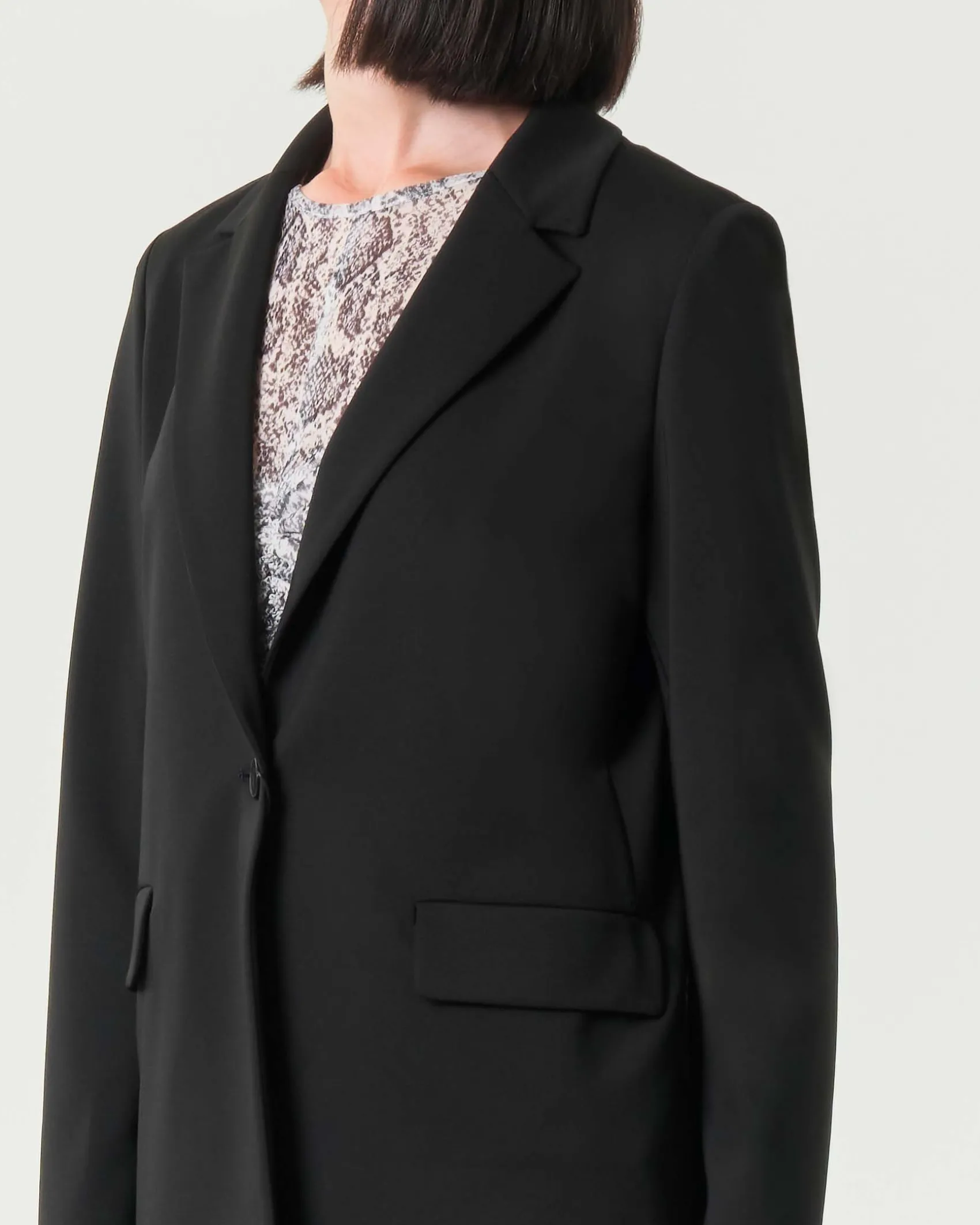 Blazer nero a un bottone Emme Marella in jersey stretch con scollo a rever