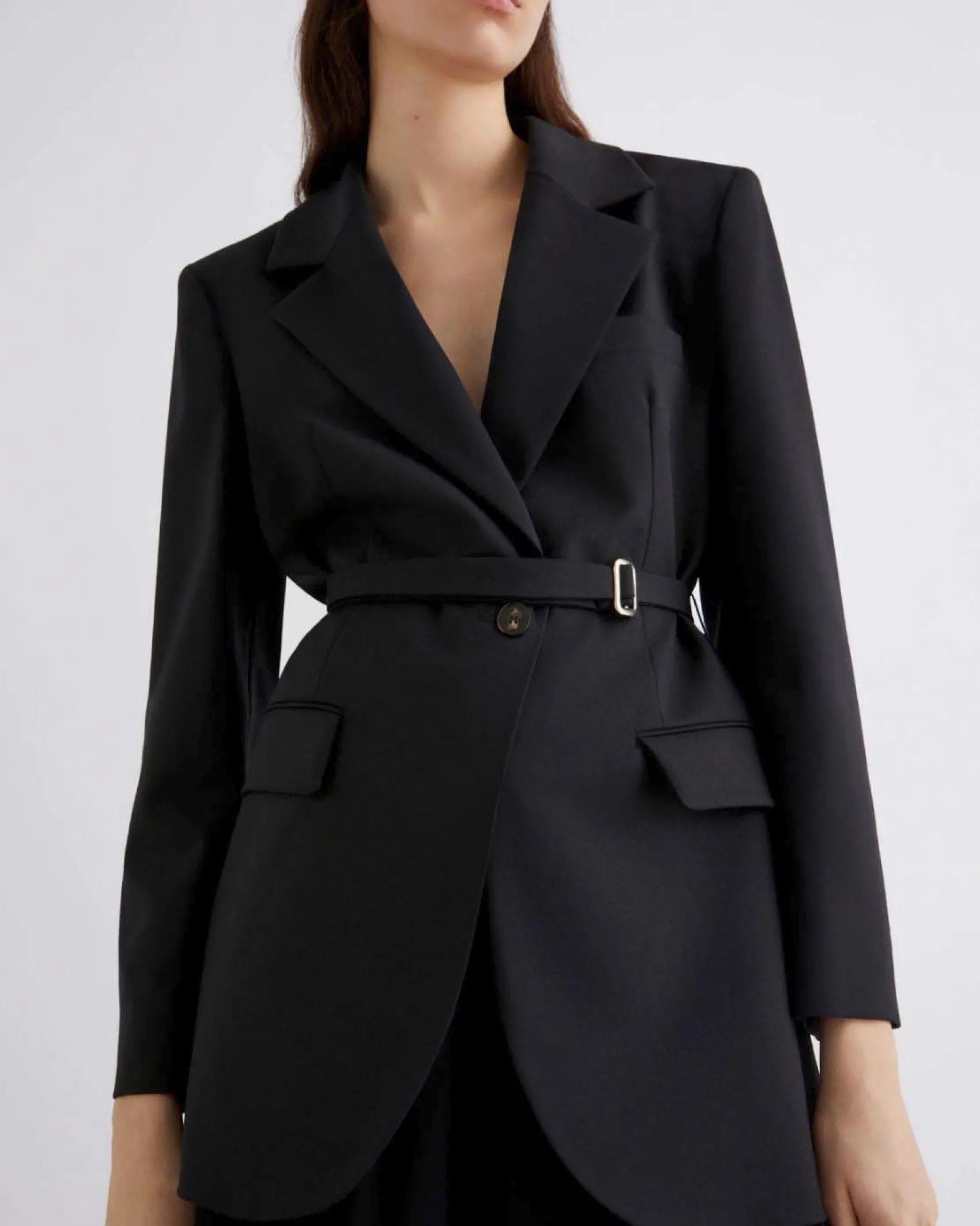 Blazer nero lungo Marella in saglia di misto lana con cintura in vita e scollo a rever