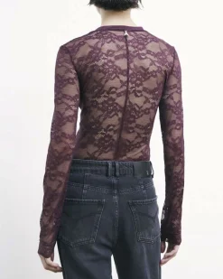 Blusa bordeaux Patrizia Pepe in pizzo elasticizzato con maniche lunghe e orli smeralti