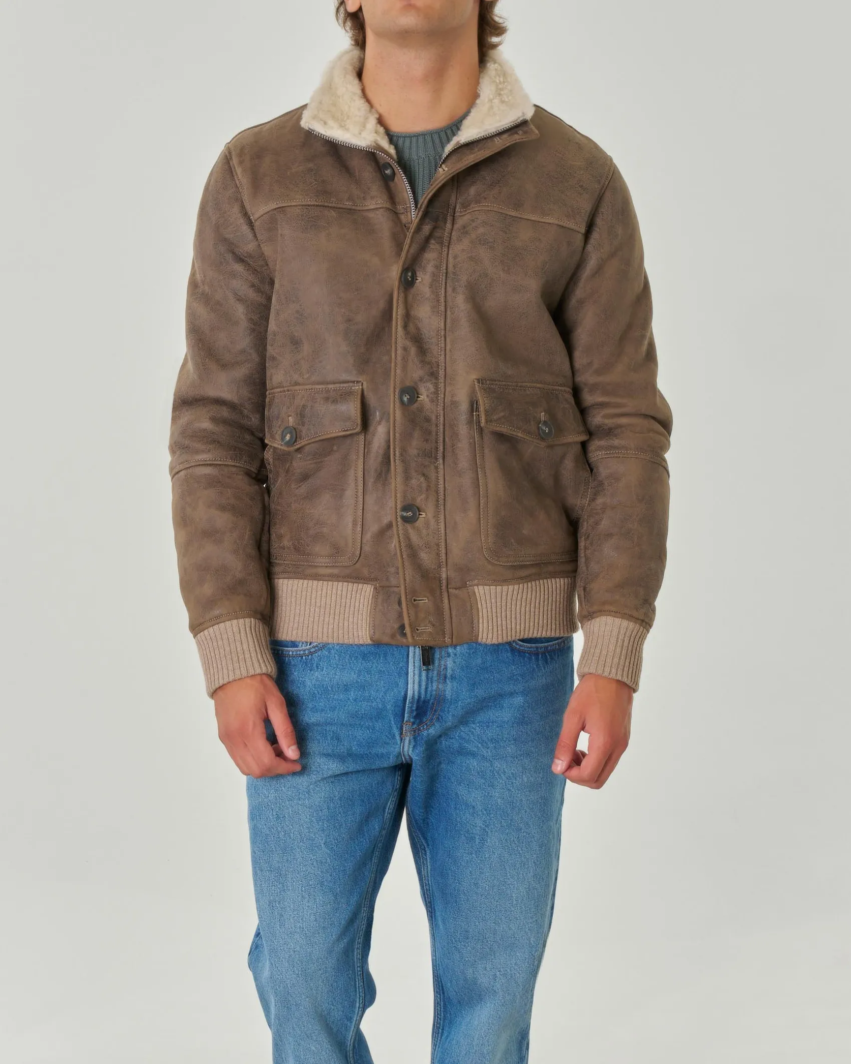Bomber Volfagli color taupe in montone con fodera in teddy