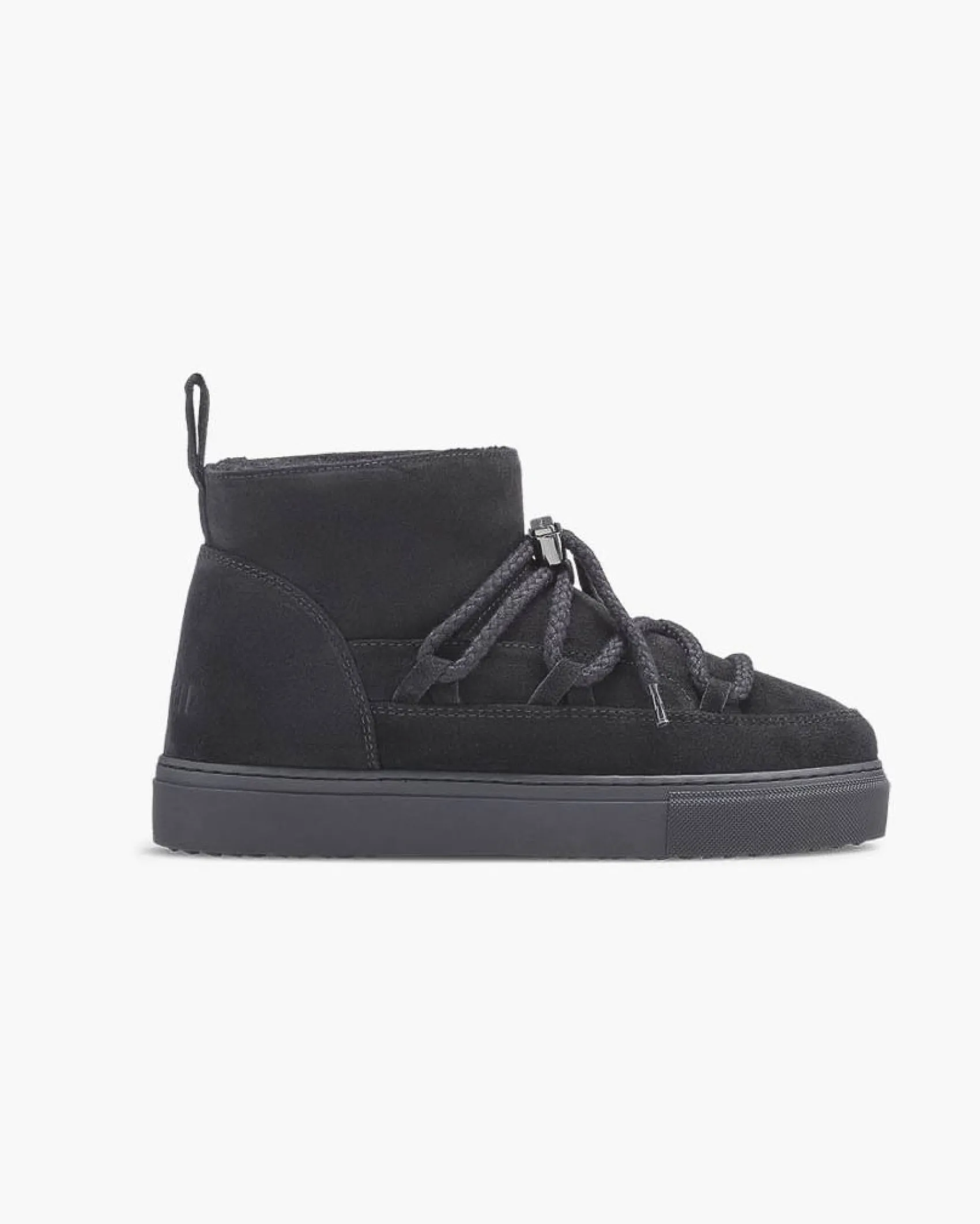Boot Classic Sneaker Low nero in pelle scamociata e interno in montone