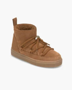 Boot Classic Sneaker Low color cognac in pelle scamociata e interno in montone