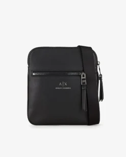 Borsa a tracolla Armani Exchange nera in similpelle martellata con tasca a parete esterna