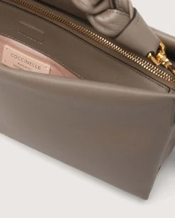 Borsa Coccinelle Boheme Medium in pelle color taupe con manico intrecciato