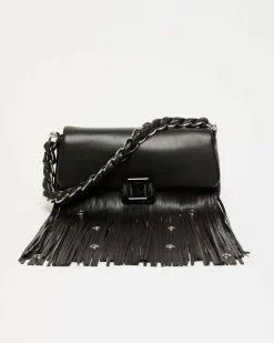 Borsa Emily Marella nera in similpelle con frange borchie in metallo applicate sulla patta di chiusura con fibbia smaltata tono su tono