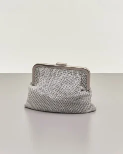 Borsa in maglia di strass argento con chiusura in metallo e tracolla a catena removibile