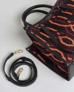 Borsa media My Best bag nera in tessuto intrecciato a motivo jacquard geometrico bordeaux e arancione