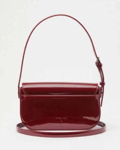Borsa rossa in pelle effetto vernice linea ESSENTIAL Patrizia Pepe con logo Fly 3D sulla patta