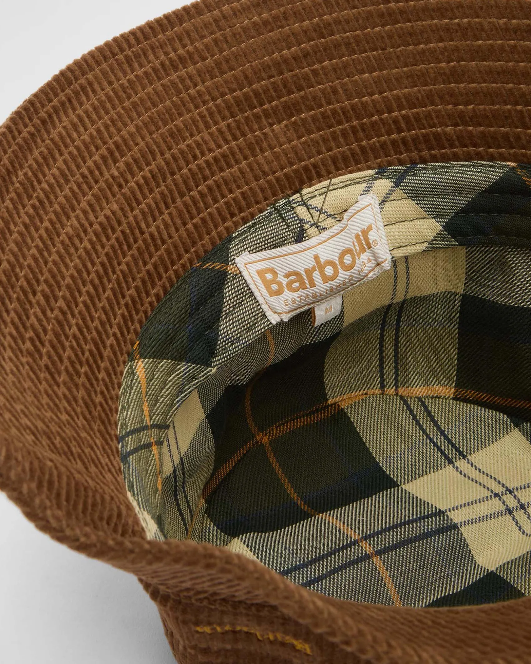 Bucket hat Ebberstone Barbour color cammello in velluto a coste