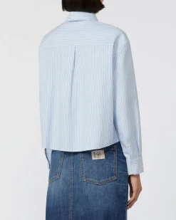 Camicia bianca a righe azzurre Weekend Max Mara in Oxford di cotone con logo ricamato sul fondo