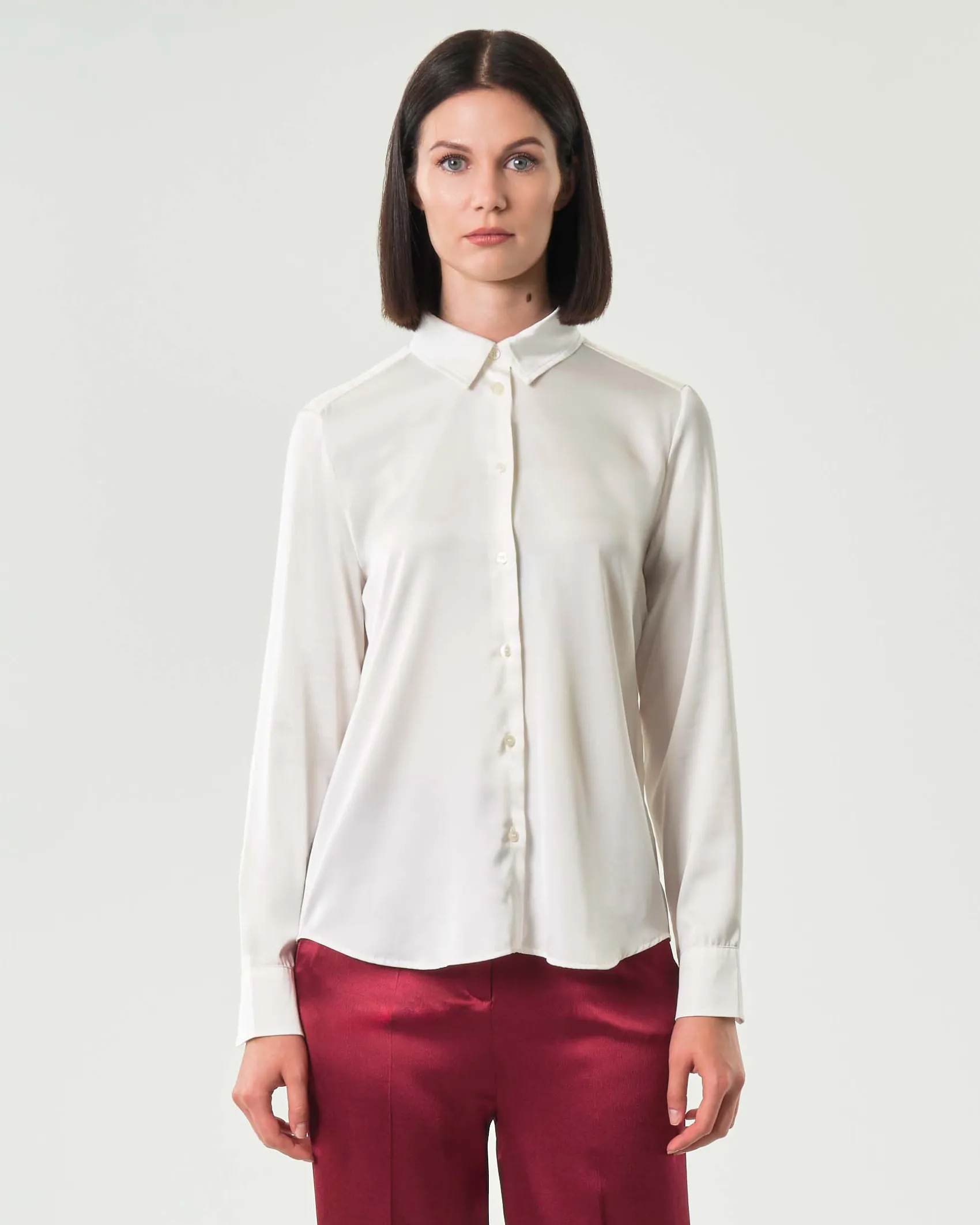 Camicia bianca Emme Marella in raso stretch con colletto classico