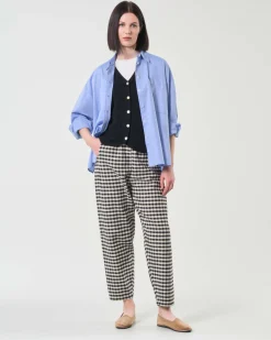 Camicia over azzurra in cotone Oxford con spacchi laterali