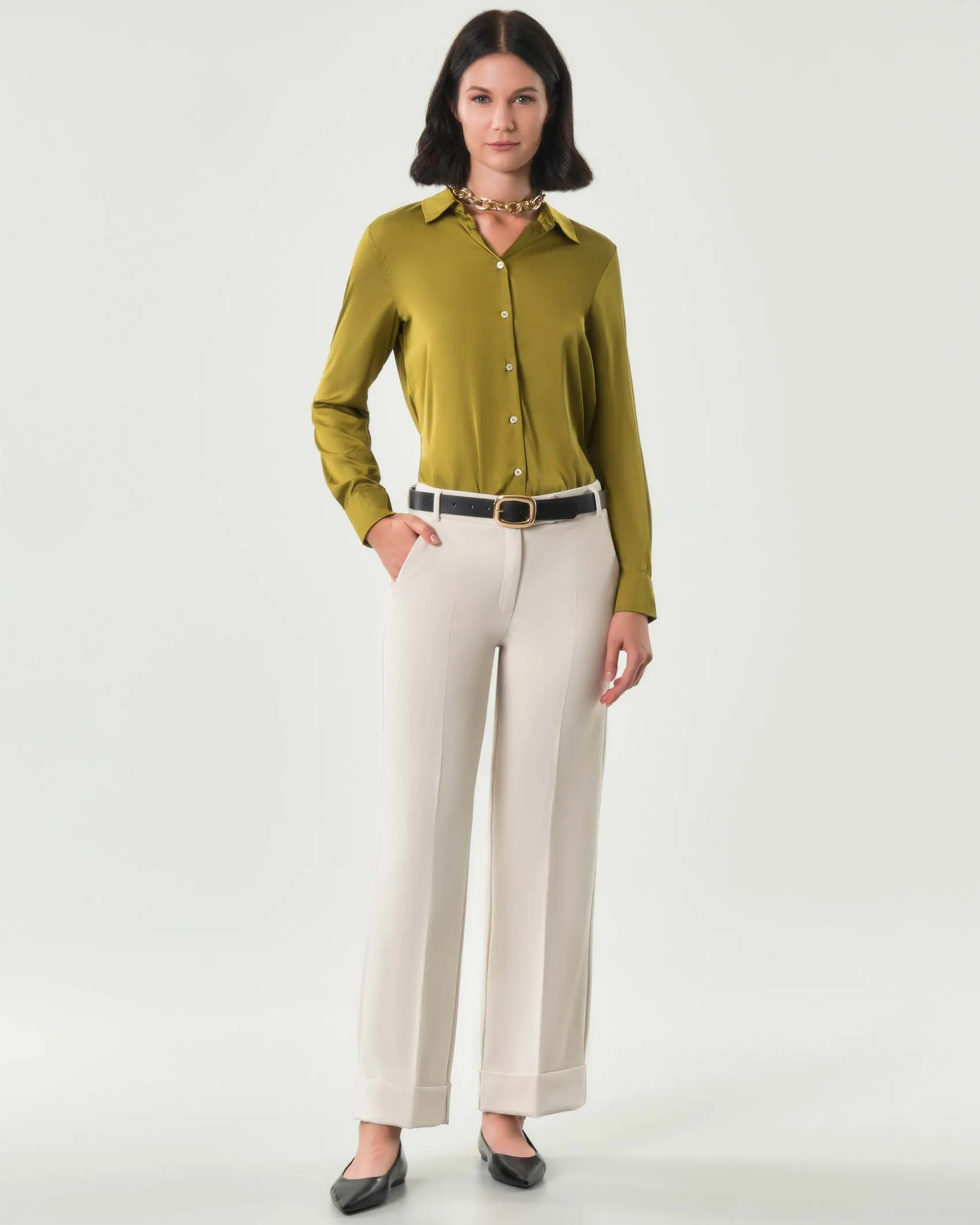 Camicia verde oliva Emme Marella in raso stretch con colletto classico