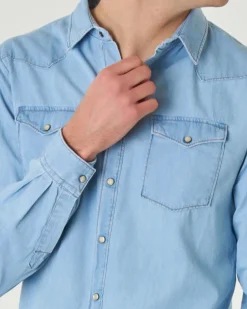 Camicia western in denim di puro cotone lavaggio bleach washed