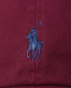 Cappellino bordeaux Polo Ralph Lauren in cotone con logo ricamato sul frontino a contrasto di colore