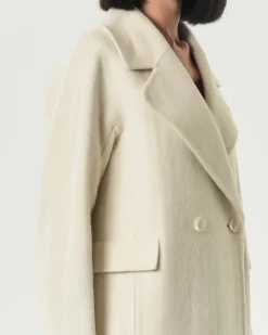 Cappotto color panna Hlo! doppiopetto in double di misto lana con scollo a rever