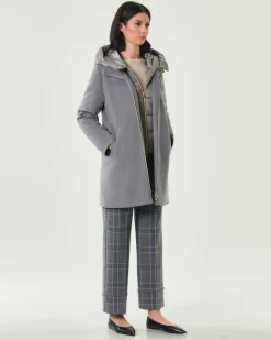 Cappotto grigio Emme Marella in tessuto diagonale con pettorina e cappuccio imbottiti in nylon removibili
