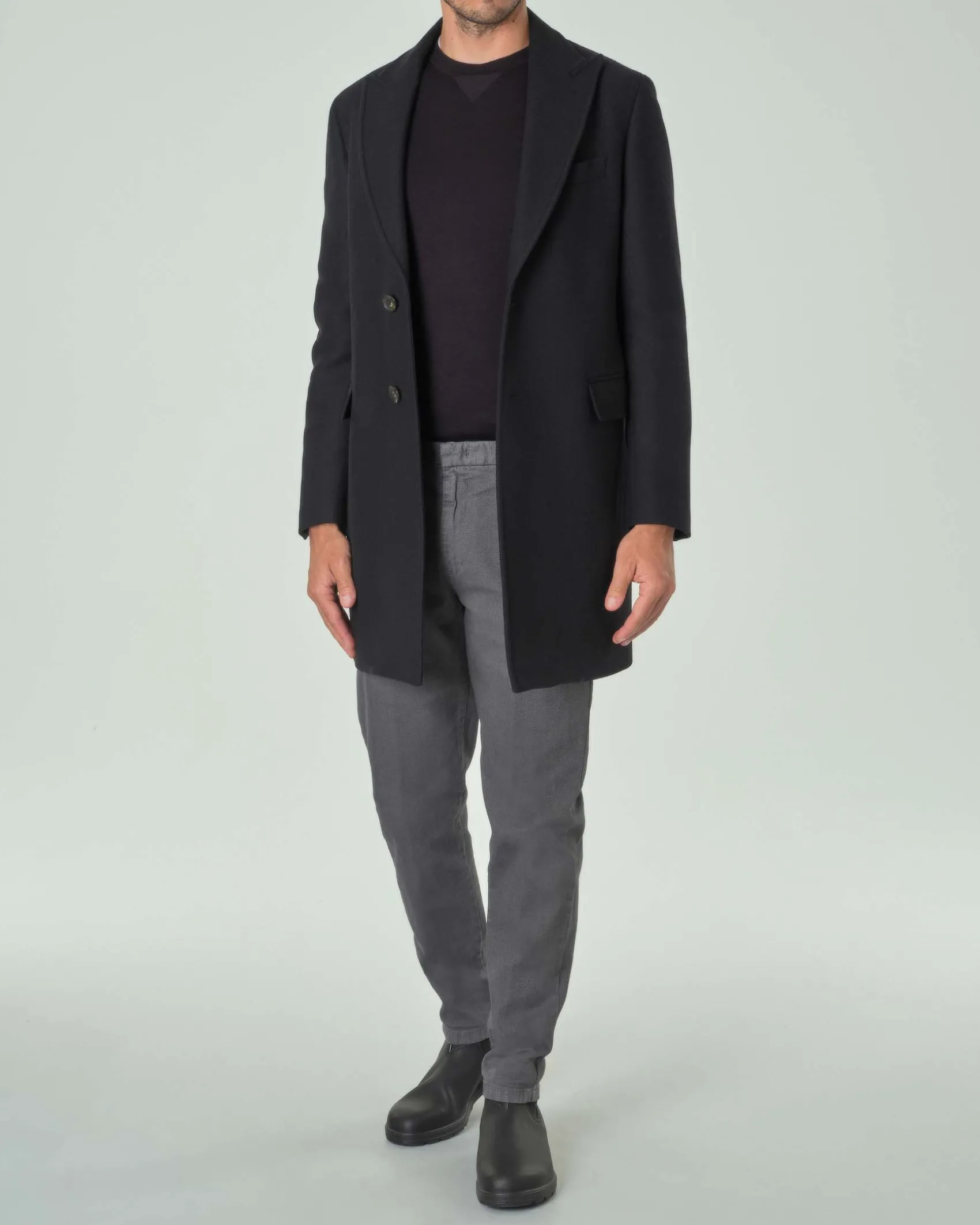 Cappotto Paul Baker nero in panno di lana con rever a lancia