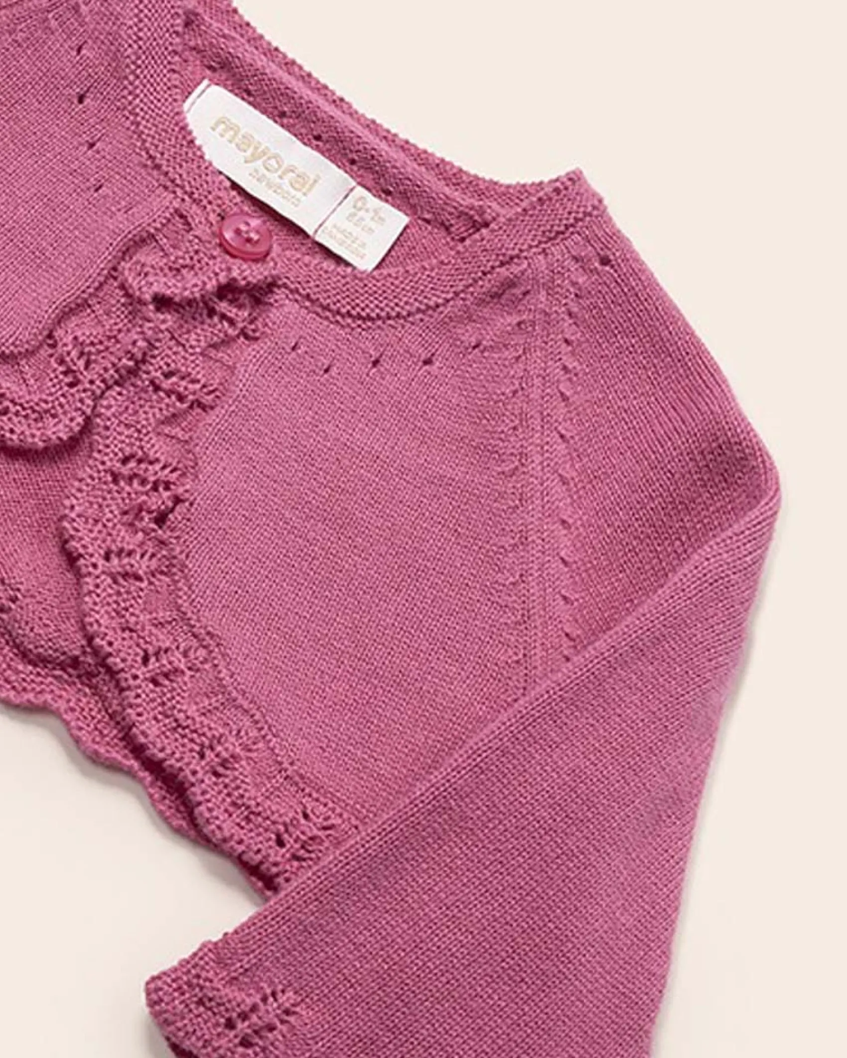 Cardigan stondato color ciclamino in puro cotone con orli in crochet