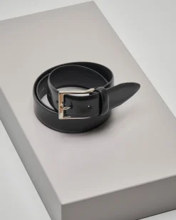 Cintura nera in pelle lucida