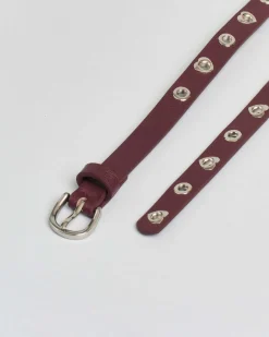 Cintura sottile Hlo! bordeaux in similpelle liscia con borchie in metallo rotonde e a cuore