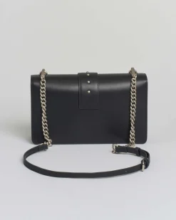 Classic Love Bag One nera in pelle liscia con fibbia Love Birds argento e tracolla a catena rimovibile