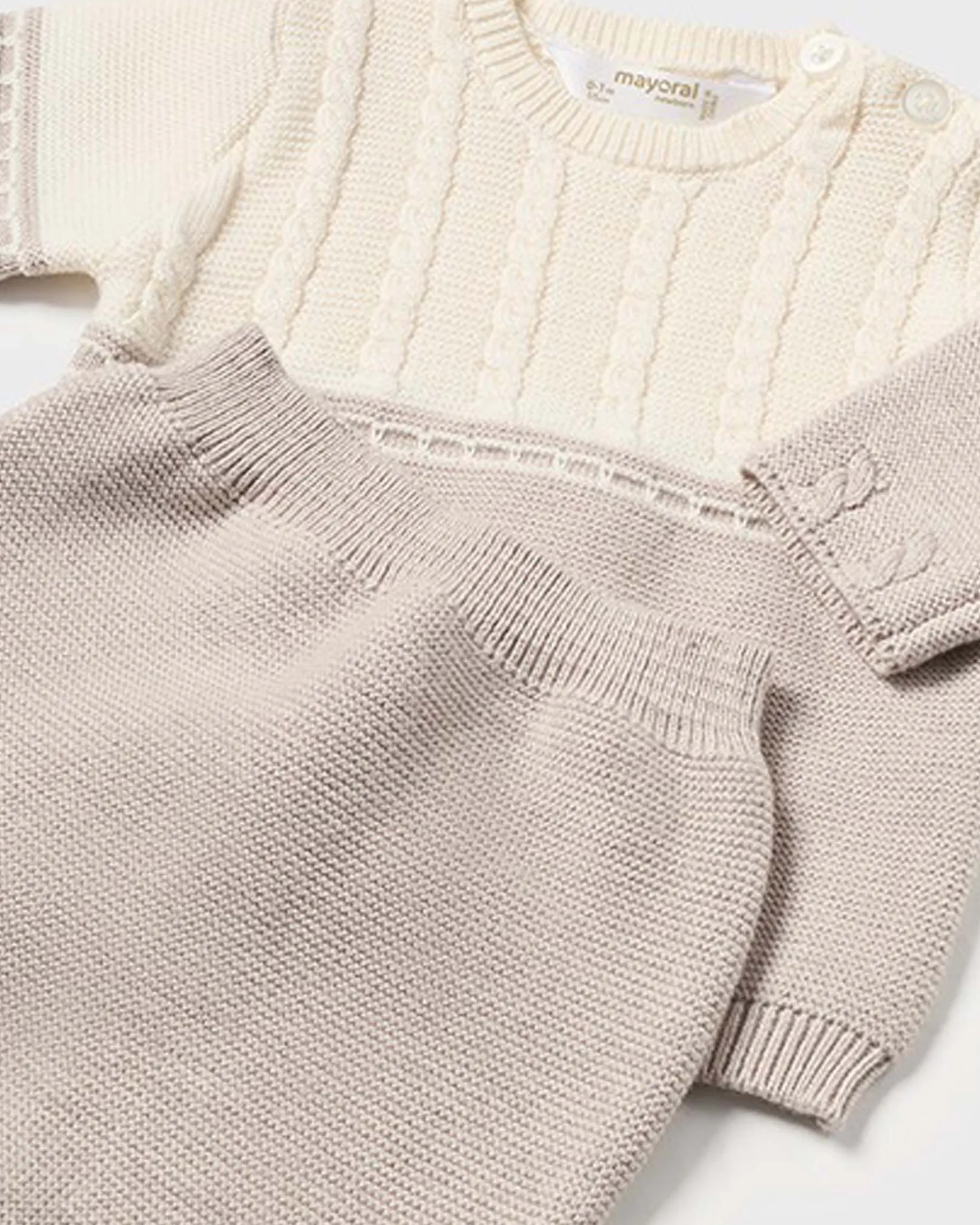 Completo a due pezzzi beige e panna in misto cotone e lana tricot