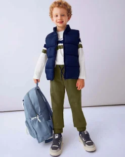 Completo Mayoral composto da gilet blu maglietta color avorio a maniche lunghe e pantalone lungo verde militare