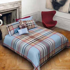 Copriletto trapuntato a una piazza a fantasia tartan azzurro e beige