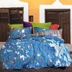 Copripiumino Beetles Izylinen double face a una piazza in cotone azzurro a stampa scarabei e righe multicolore