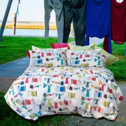Copripiumino Brezza Izylinen double face a due piazze in cotone bianco a stampa panni stesi