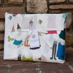 Copripiumino Brezza Izylinen double face a due piazze in cotone bianco a stampa panni stesi
