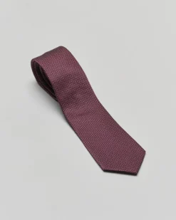 Cravatta bordeaux in micro fantasia geometrica di misto seta e cotone